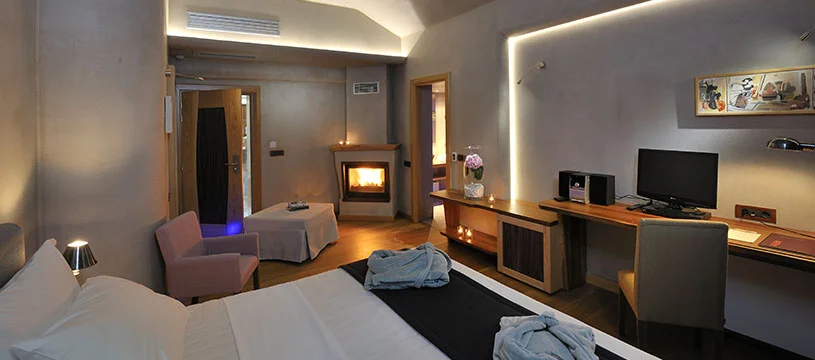 Δωμάτιο 204 - Elegant Σουίτα με τζάκι & θέα