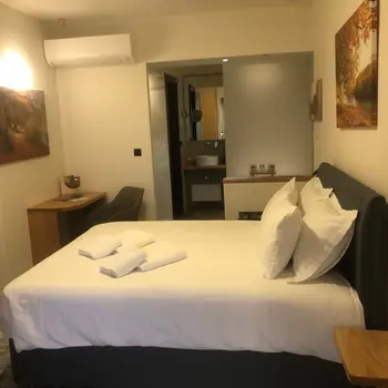 Comfort Room with Indoor Jacuzzi