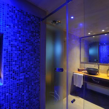 Room 204 - Honeymoon