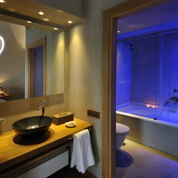 Room 205 - Premium Rooms