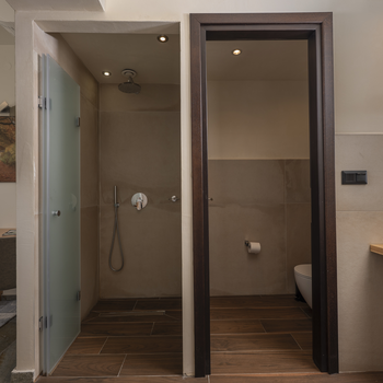 Comfort Room with Indoor Jacuzzi